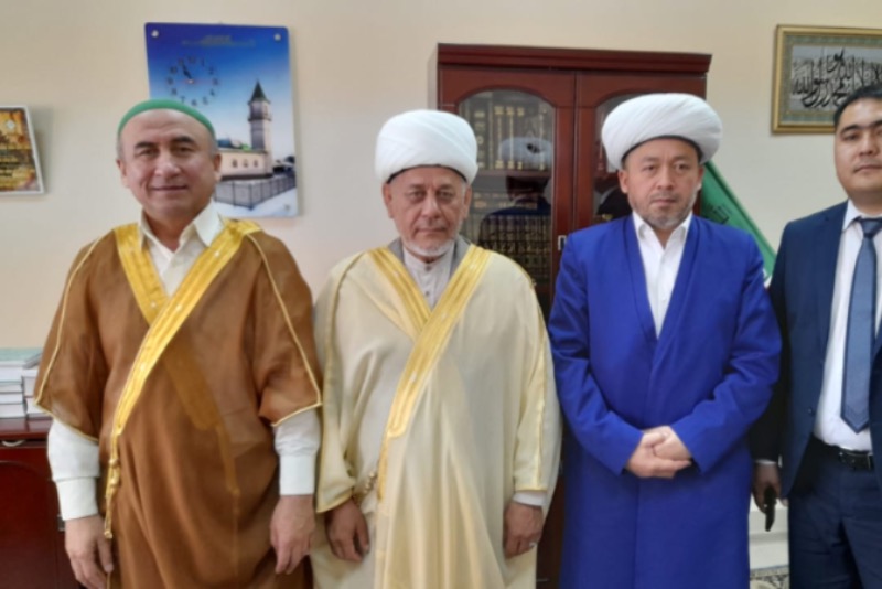 Муфтий Тюменской области встретился с делегацией ДУМ Узбекистана
