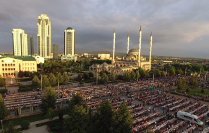 В Грозном прошел самый массовый ифтар в России